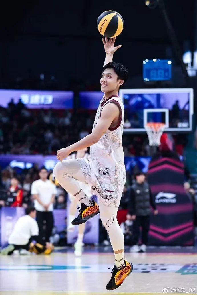 bVszX, 微博网友, 应用市场下 bVszX, 微博网友, 应用市场下