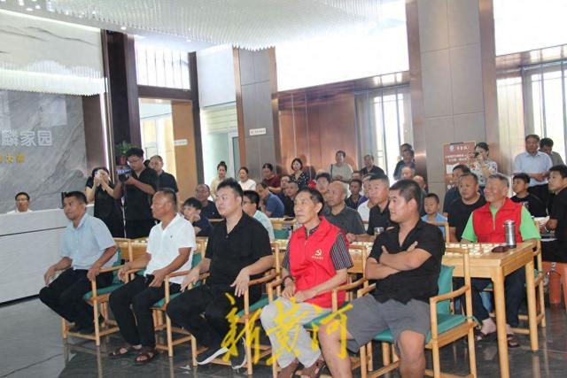 近居民之间, https