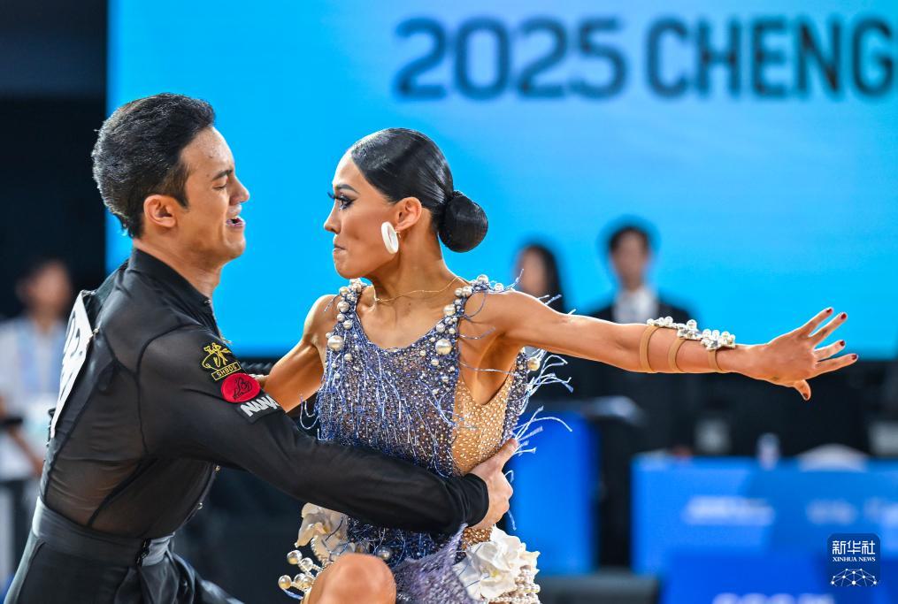 amp, 年成都世运