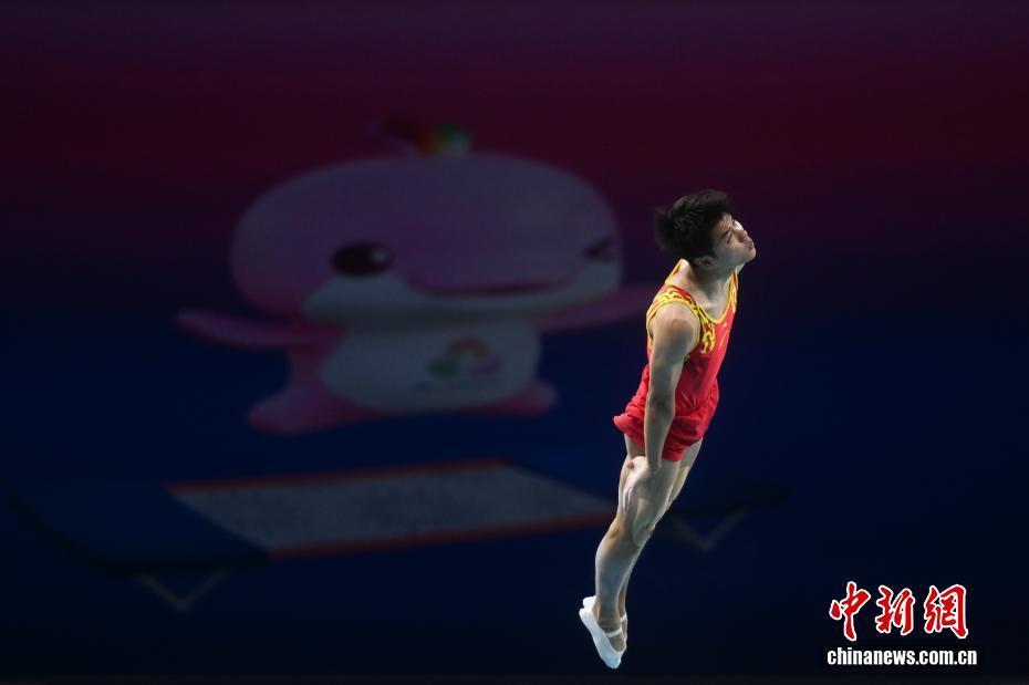 赛在位于广, 馆开赛